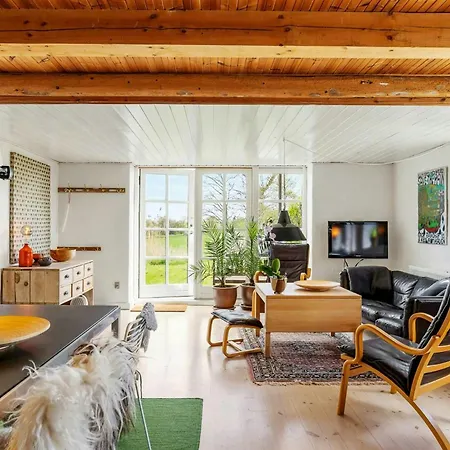 Half-timbered Farm With Sea View At Kalovig