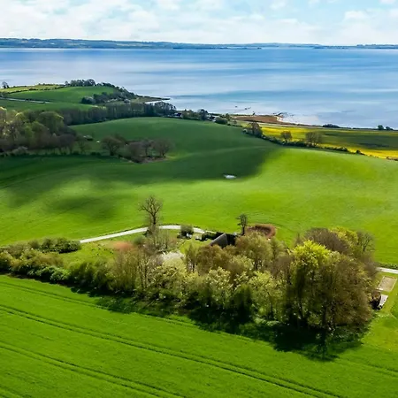Half-timbered Farm With Sea View At Kalovig
