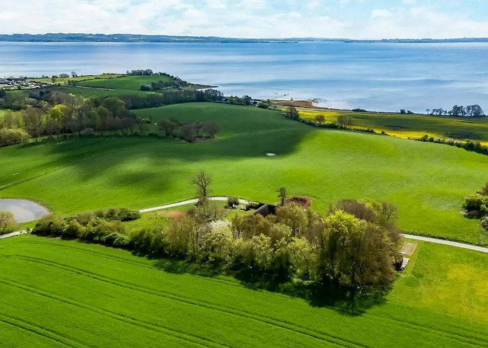 Half-timbered Farm With Sea View At Kalovig